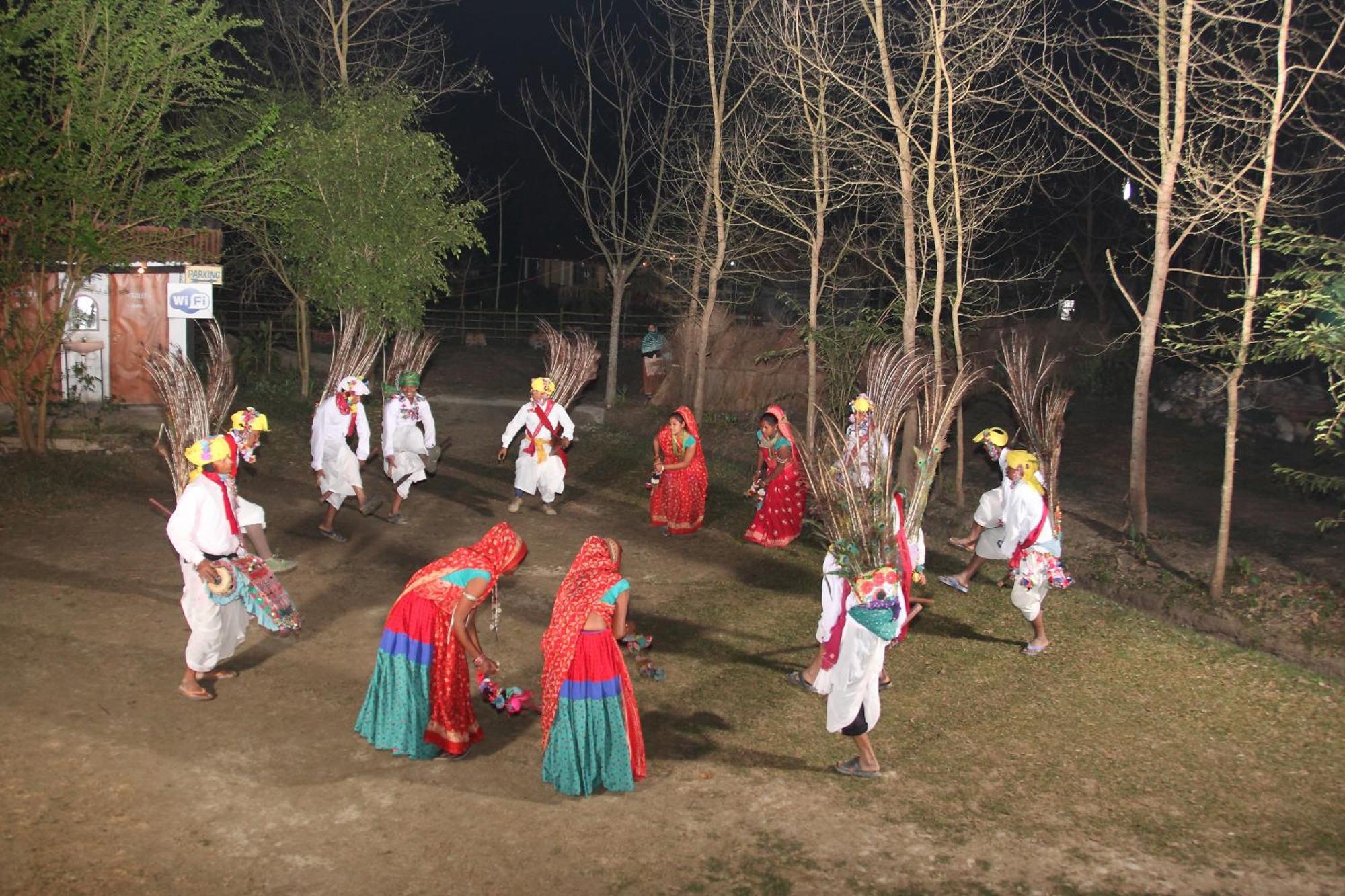 Forest Hideaway Resort Pvt Ltd Bardiya ภายนอก รูปภาพ